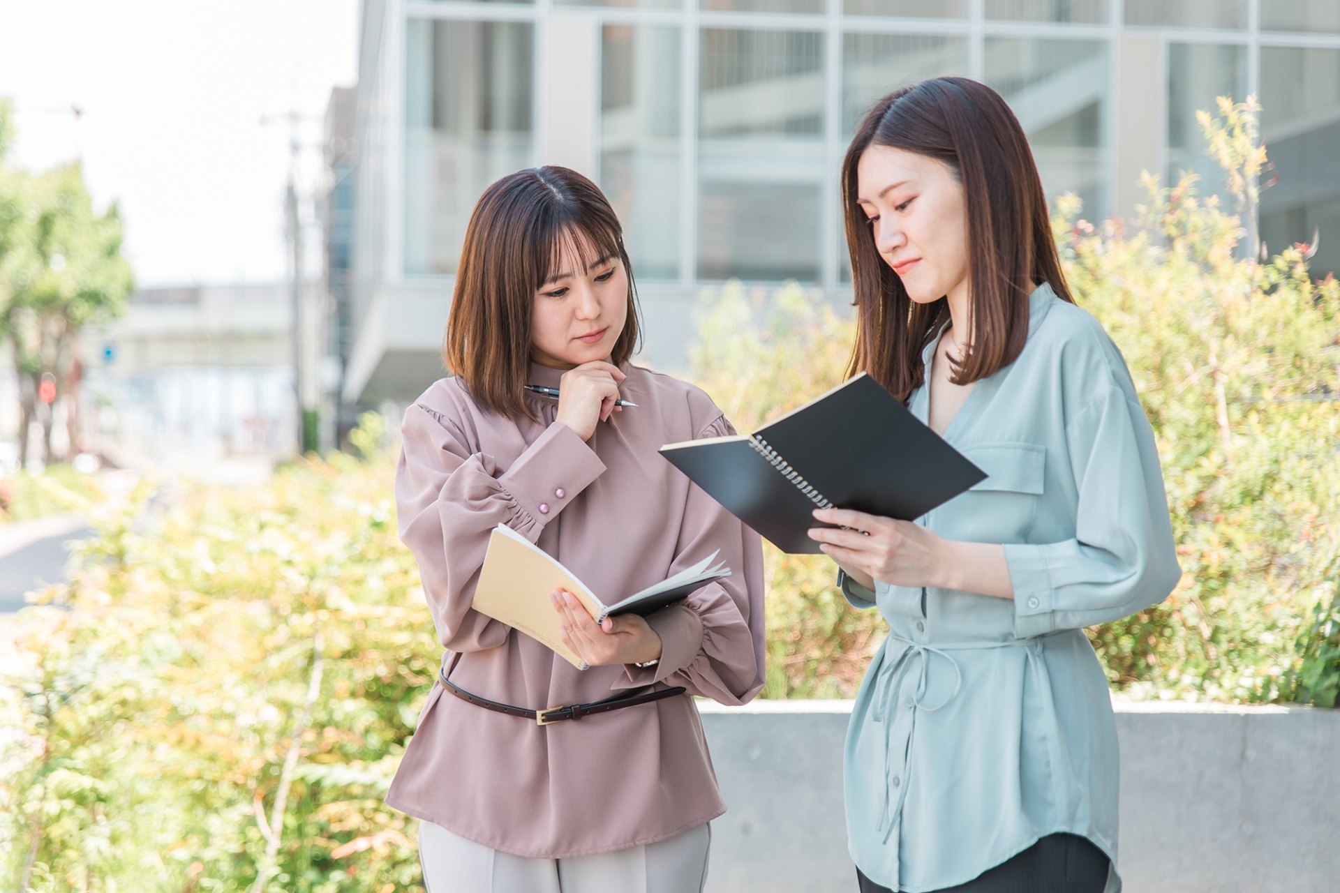 信用できない上司にストレスが溜まる