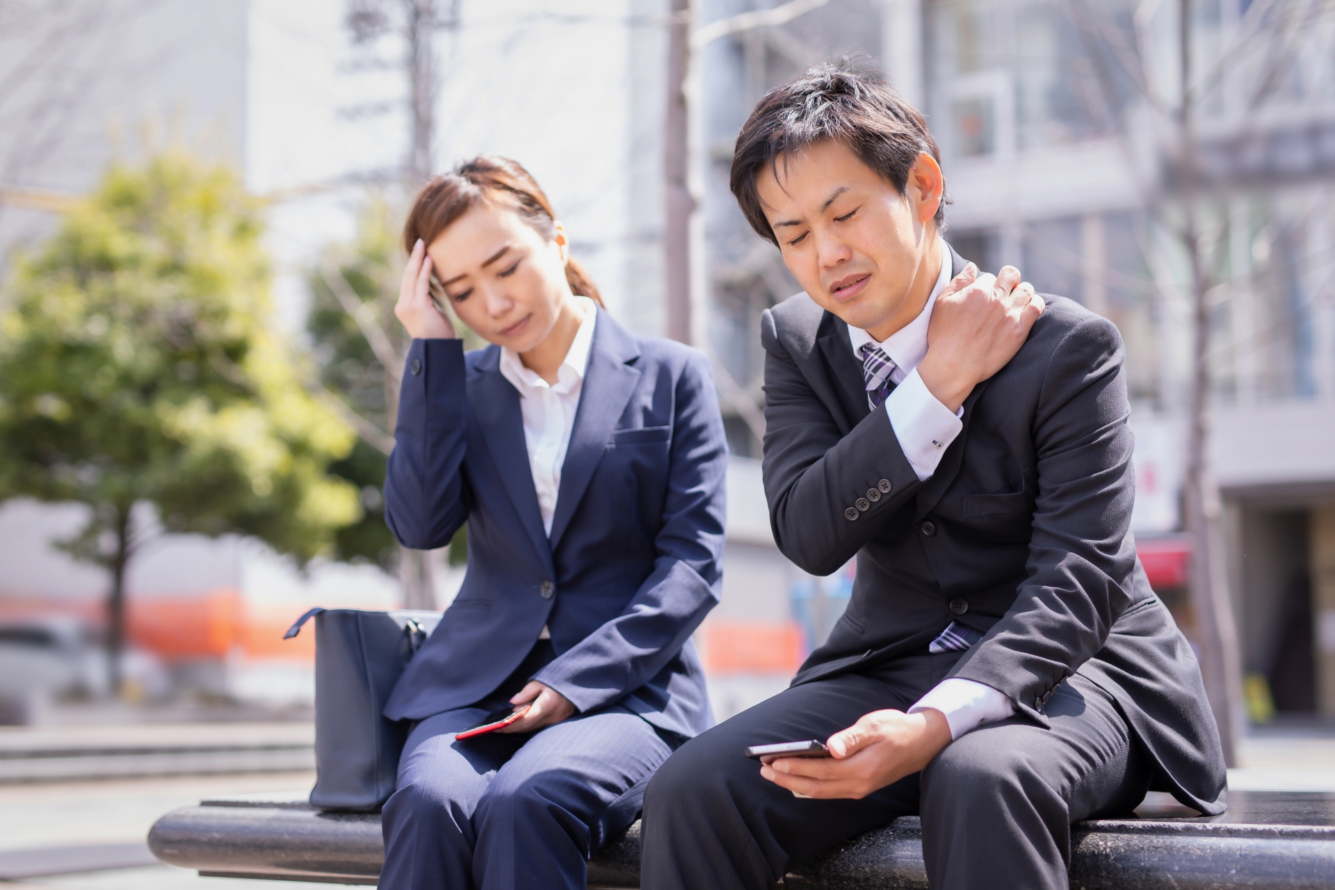 仕事を辞めたい男女